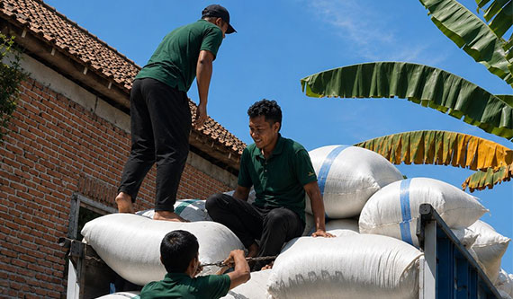 PARTNERING WITH FARMERS